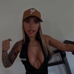 Tami Tsunami video